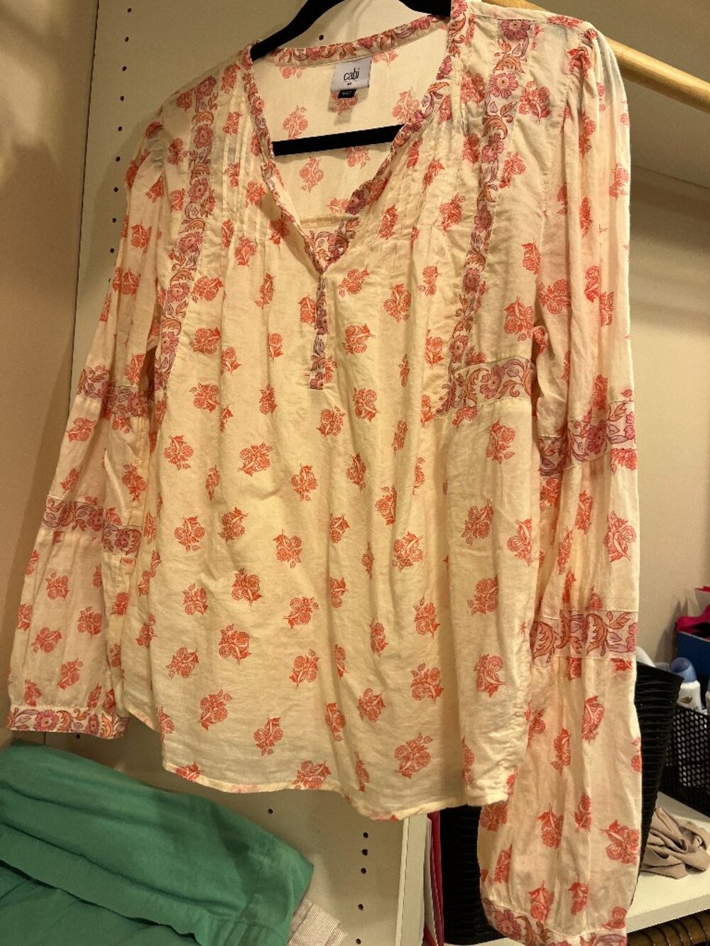 Cabi "Artsy Top" size M